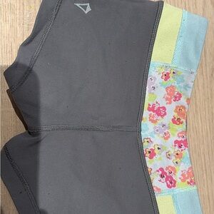 Ivivva Gray Floral Kids Shorts